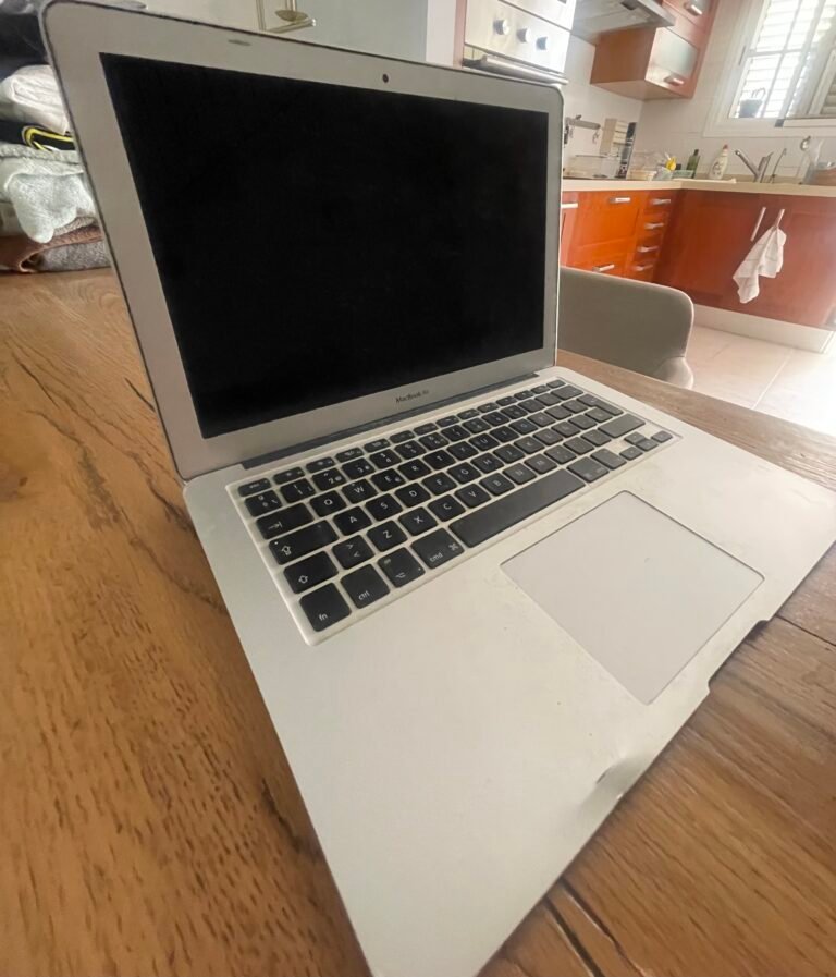 Macbook